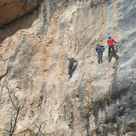 Pensión Balcón Del Velillos-rincón De Marcelo